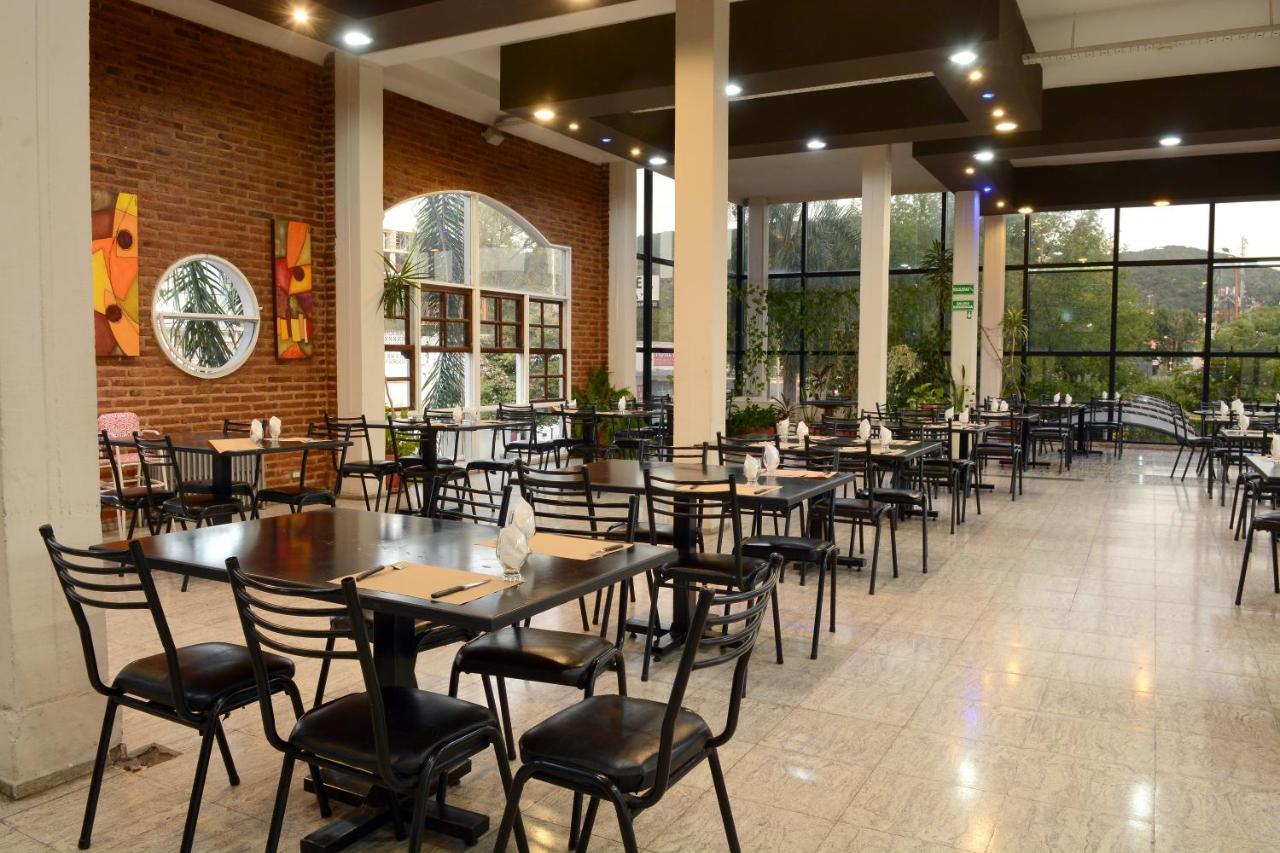 Hotel El Condado Villa Carlos Paz Dış mekan fotoğraf