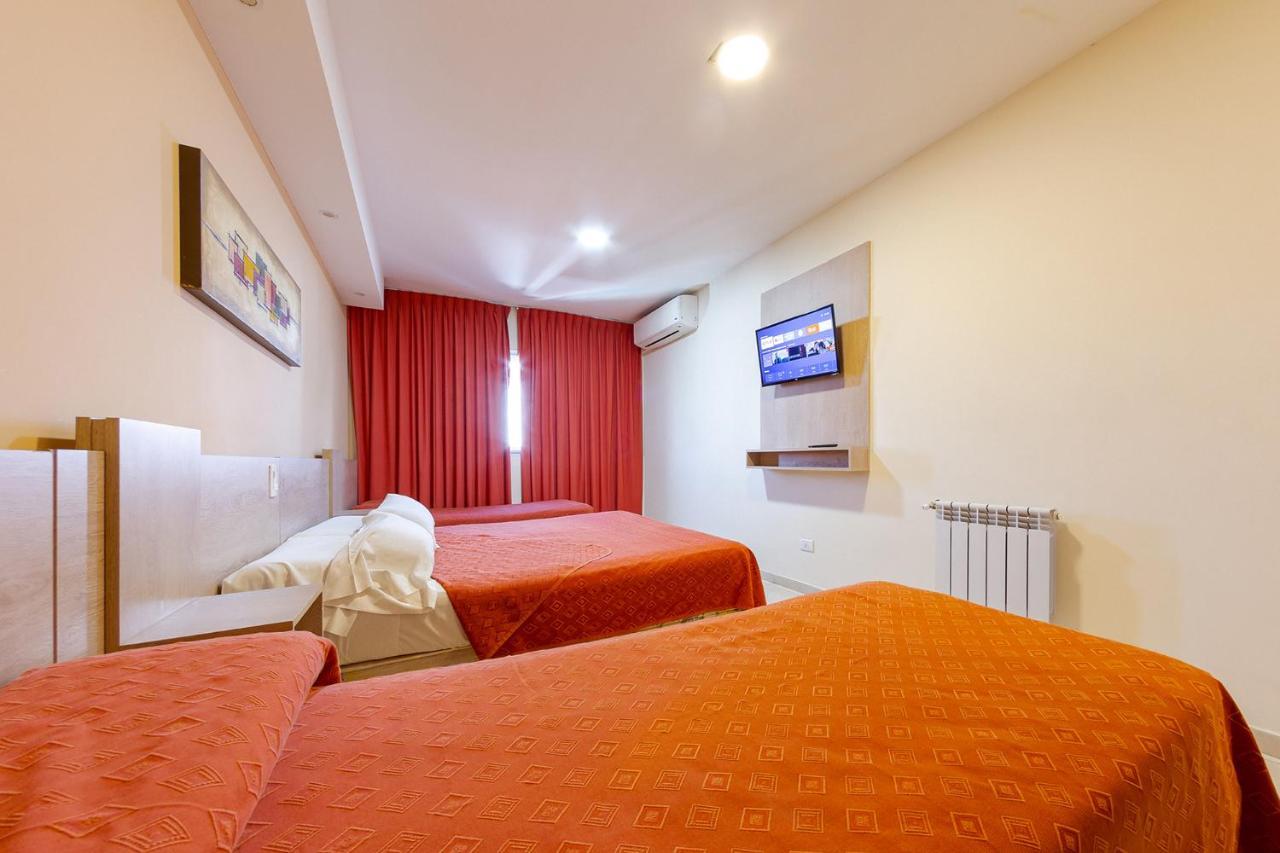 Hotel El Condado Villa Carlos Paz Dış mekan fotoğraf